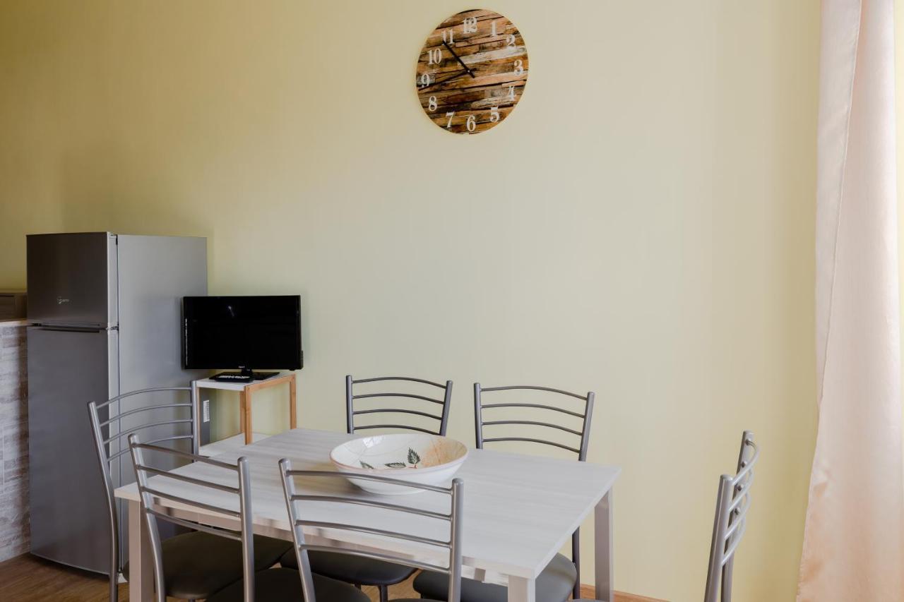 Le Rondini Apartment, 5 Persone, 2 Balconi, Policlinico Tor Vergata E Casilino Рим Экстерьер фото