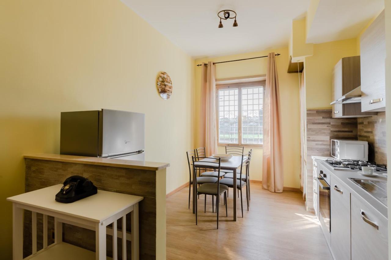 Le Rondini Apartment, 5 Persone, 2 Balconi, Policlinico Tor Vergata E Casilino Рим Экстерьер фото